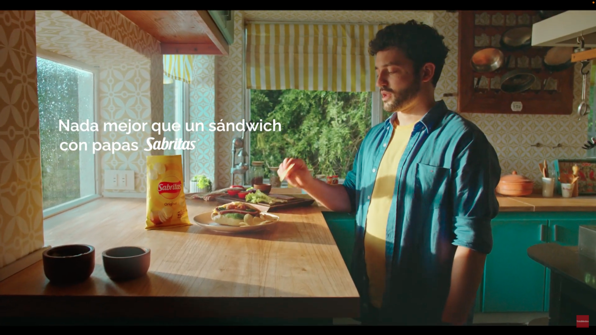 Isla Ciudad de México y Sabritas deleitan con un musical protagonizado por sándwiches que se lanzan por primera vez a cantar.